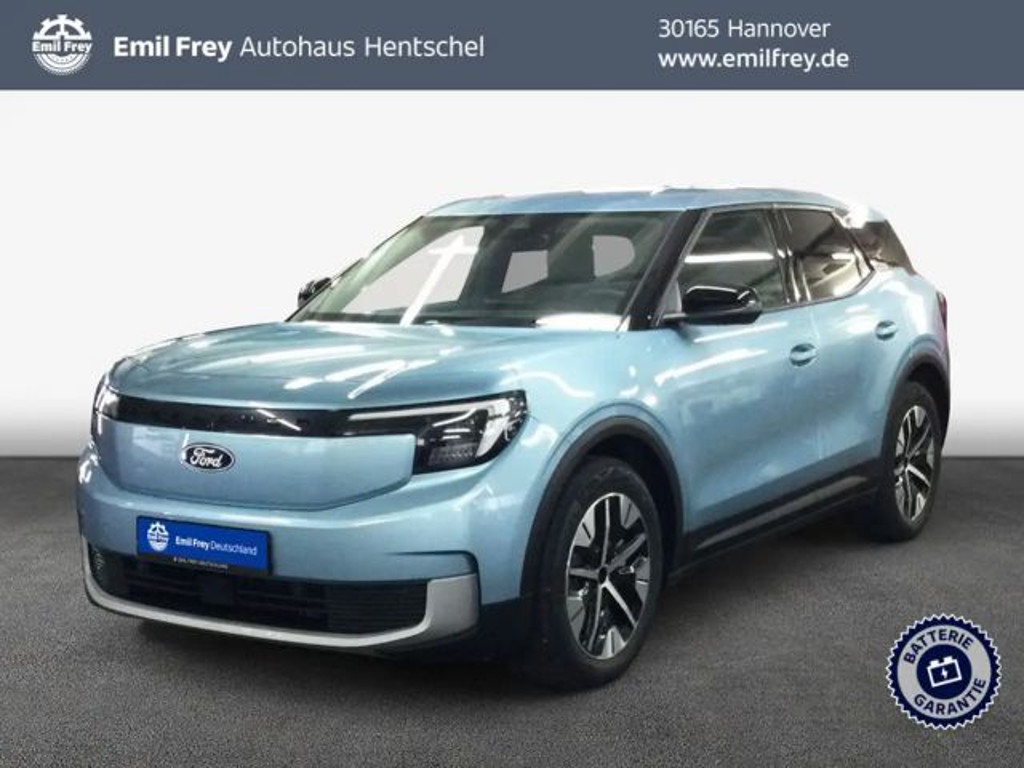 Ford Explorer RWD Extended range