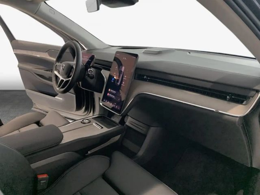 Volvo EX90