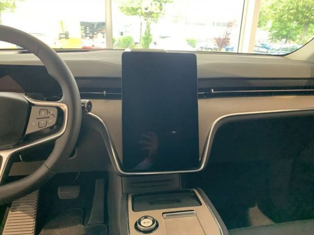 Volvo EX90