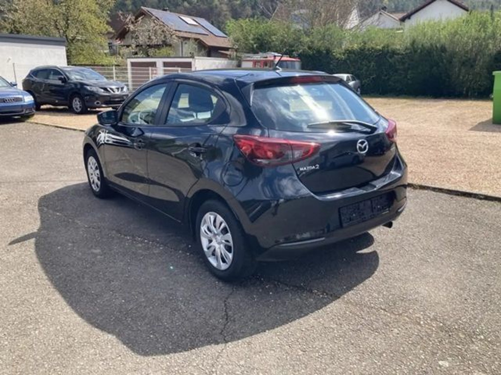 Mazda 2