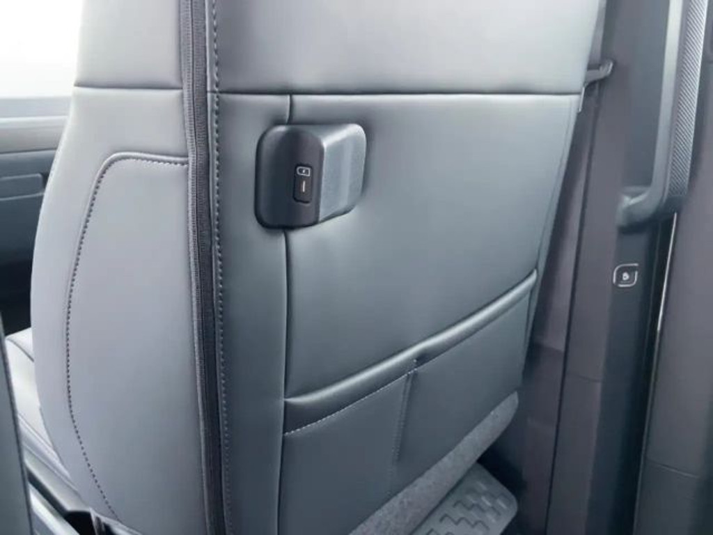 Kia PV5 Passenger
