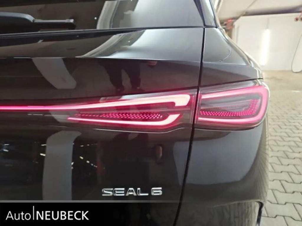 BYD Seal 6