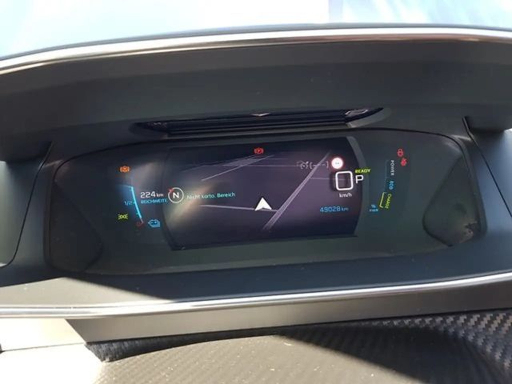 Peugeot e-2008