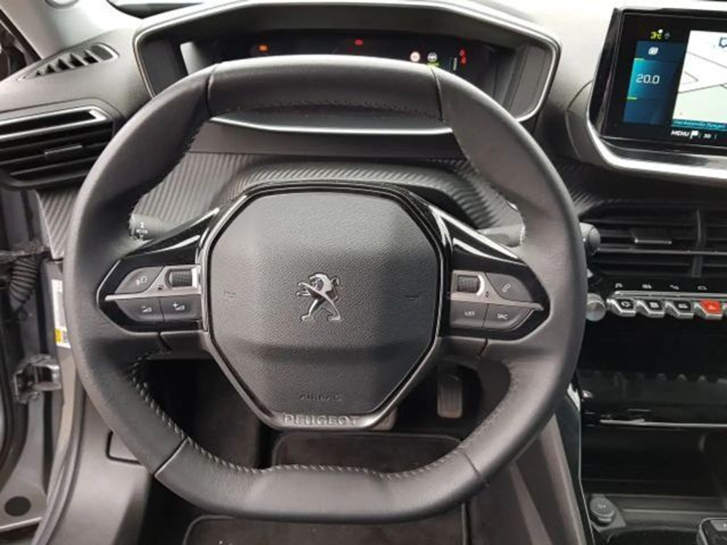 Peugeot e-2008
