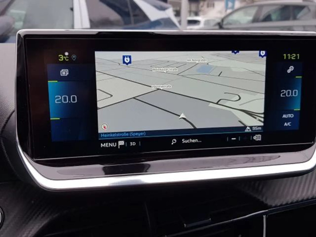 Peugeot e-2008