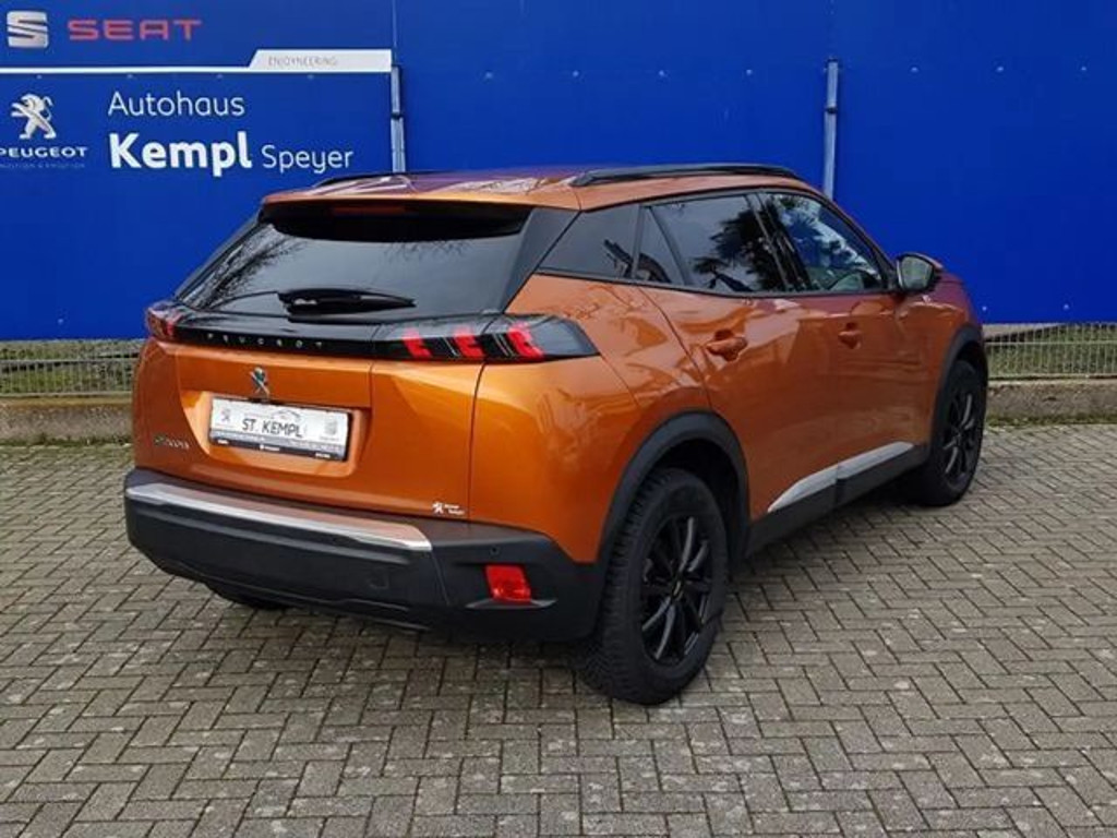 Peugeot e-2008