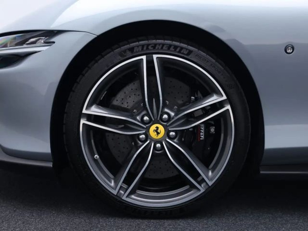 Ferrari Roma