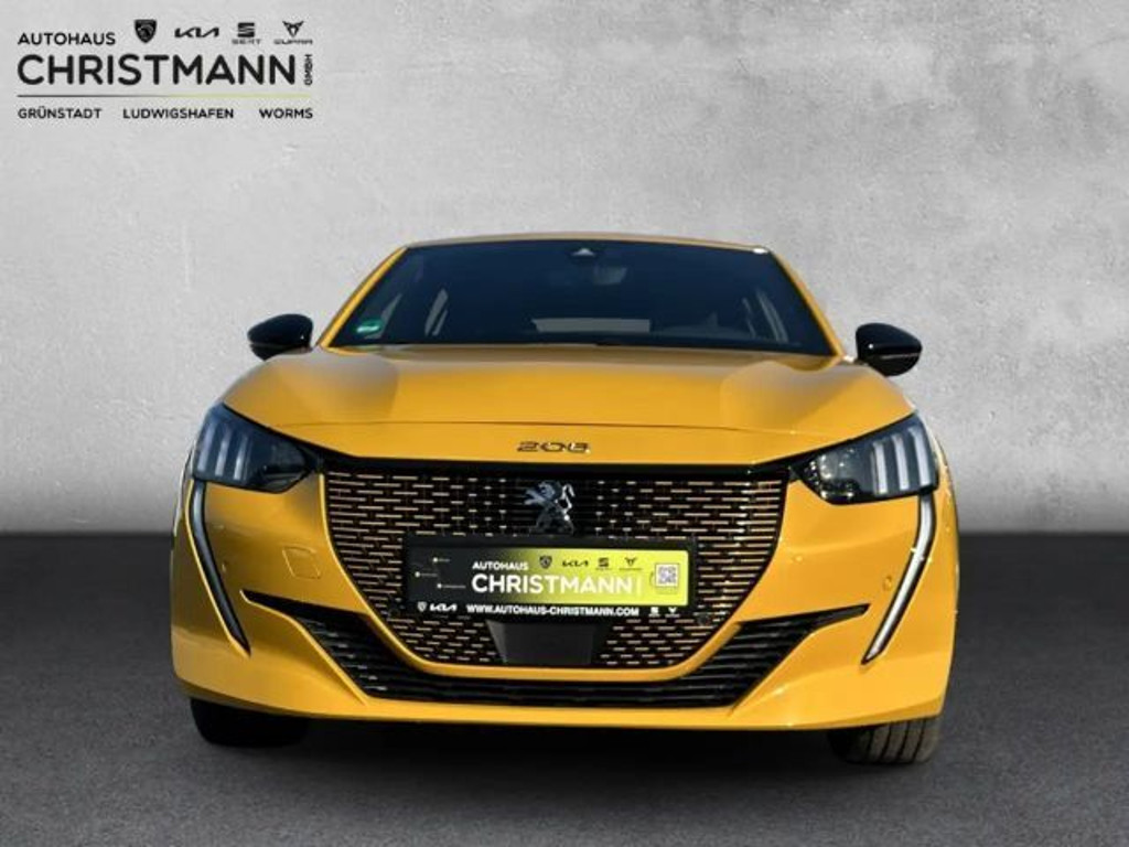 Peugeot e-208