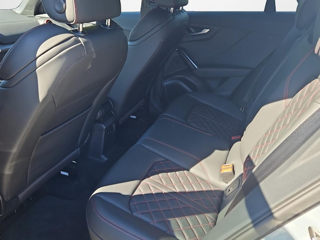 Audi SQ2