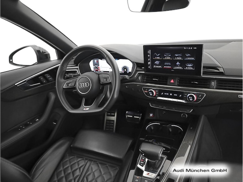 Audi S4