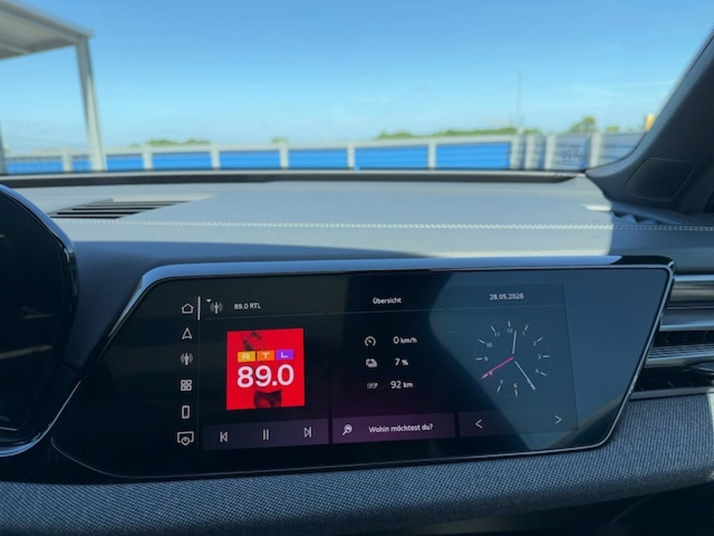 Audi A6 e-tron