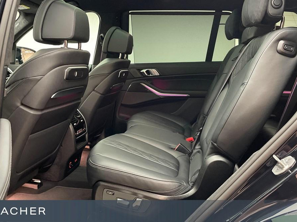 BMW X7 xDrive M60i