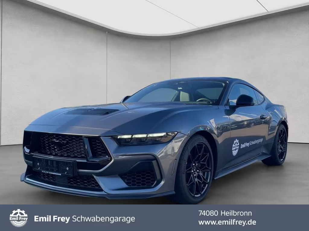 Ford Mustang Fastback GT 5.0 V8