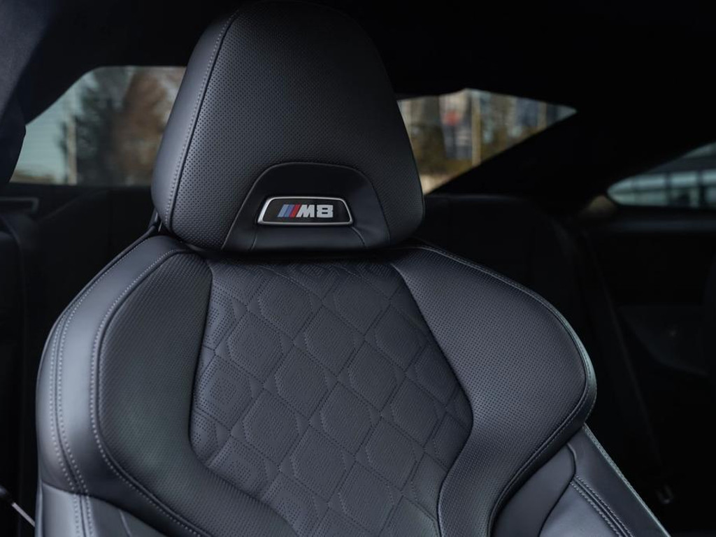 BMW M8