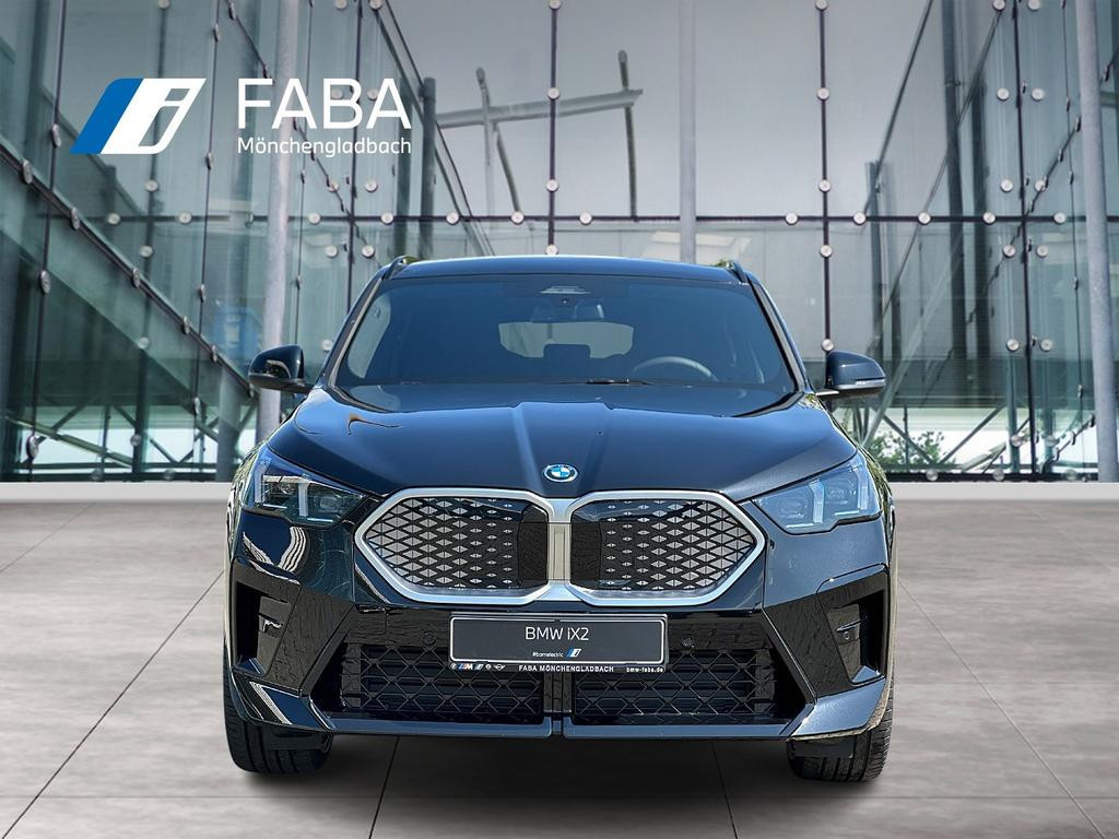 BMW iX2