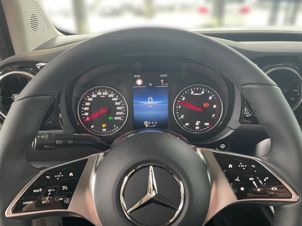 Mercedes-Benz T 180