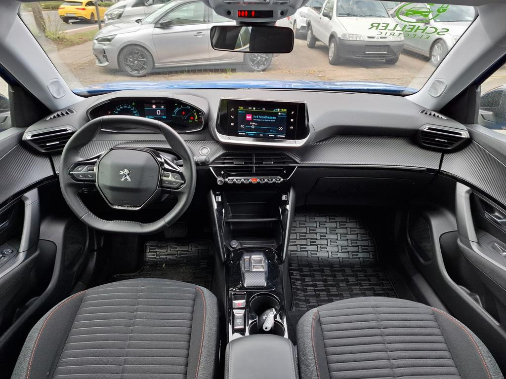 Peugeot e-2008