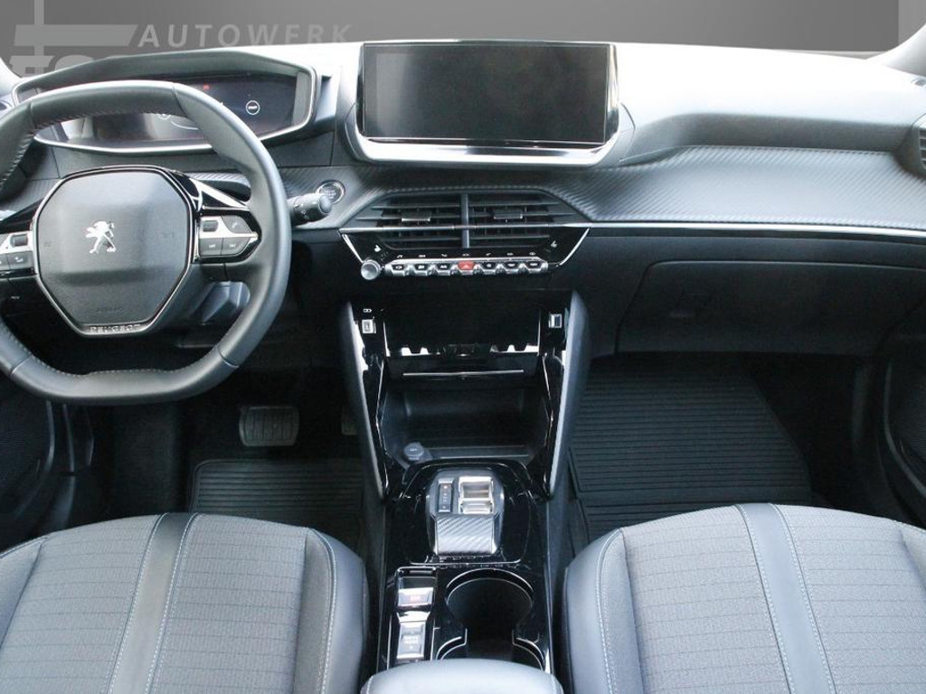 Peugeot e-2008