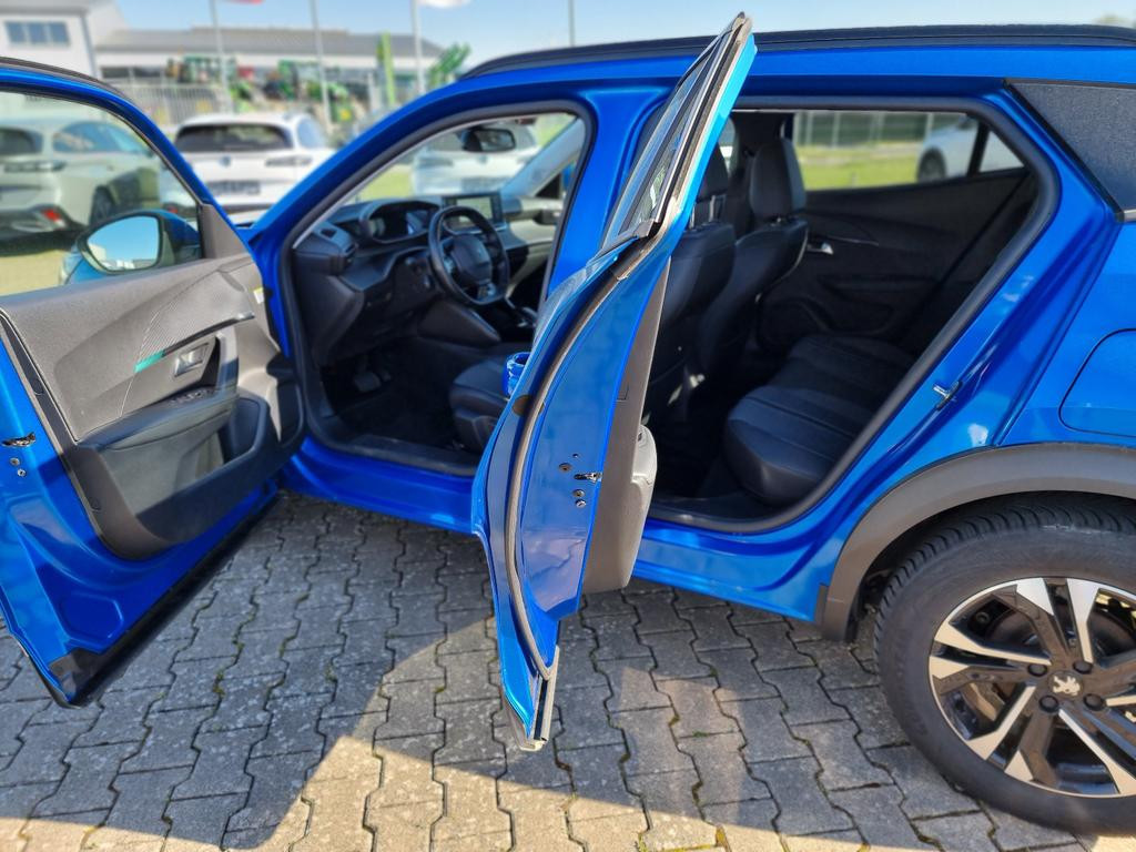 Peugeot e-2008