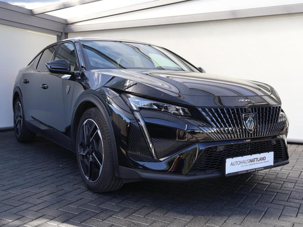 Peugeot 408
