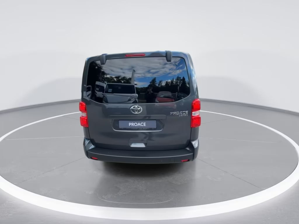 Toyota Proace (Verso)