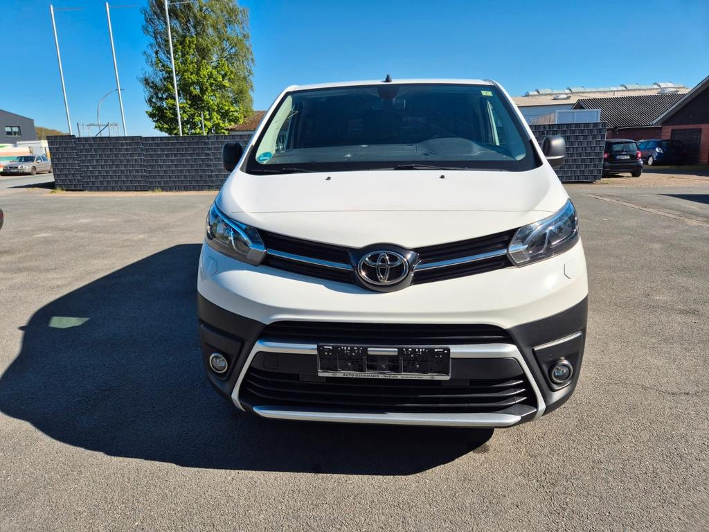 Toyota Proace (Verso)