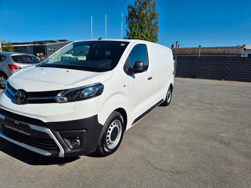 Toyota Proace (Verso)