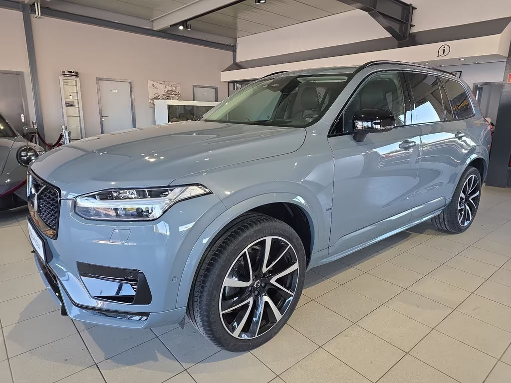 Volvo XC90 AWD Ultimate Dark