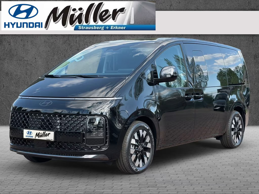 Hyundai Staria Signature