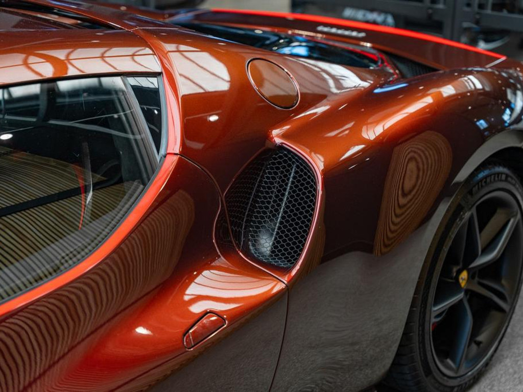 Ferrari 296
