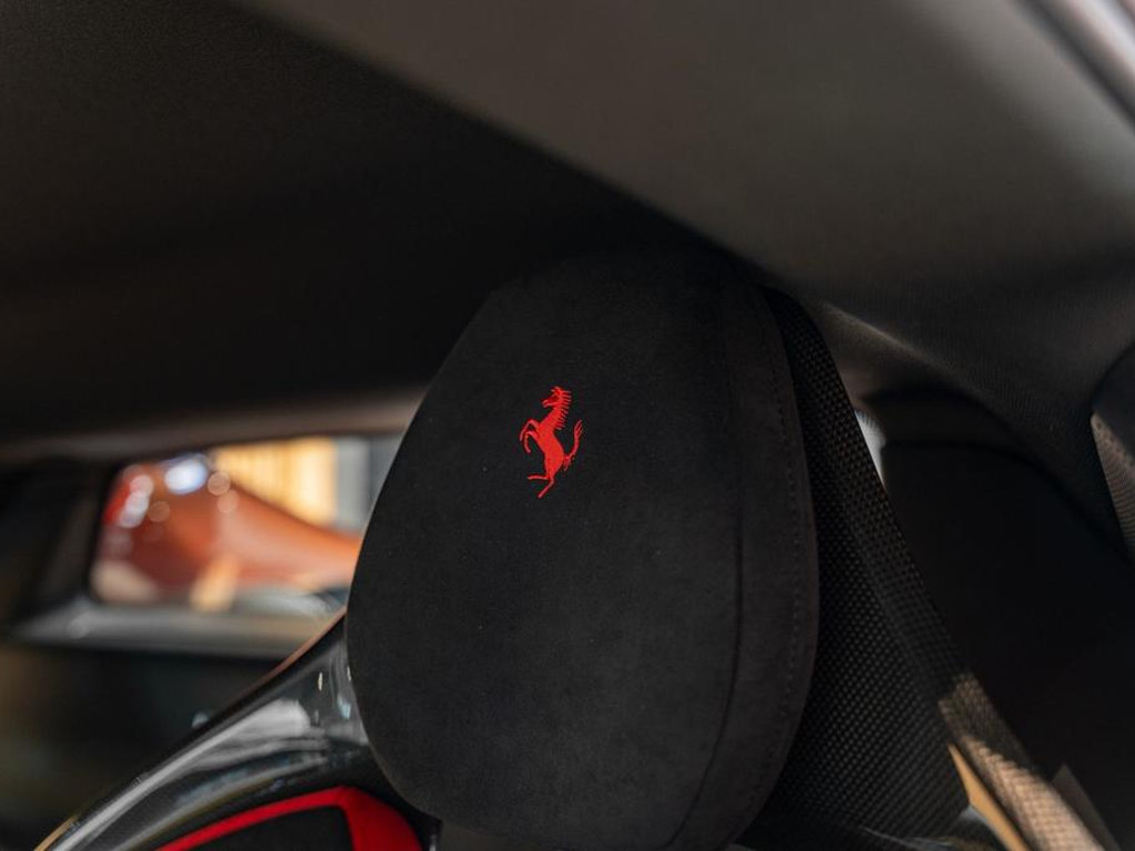 Ferrari 296