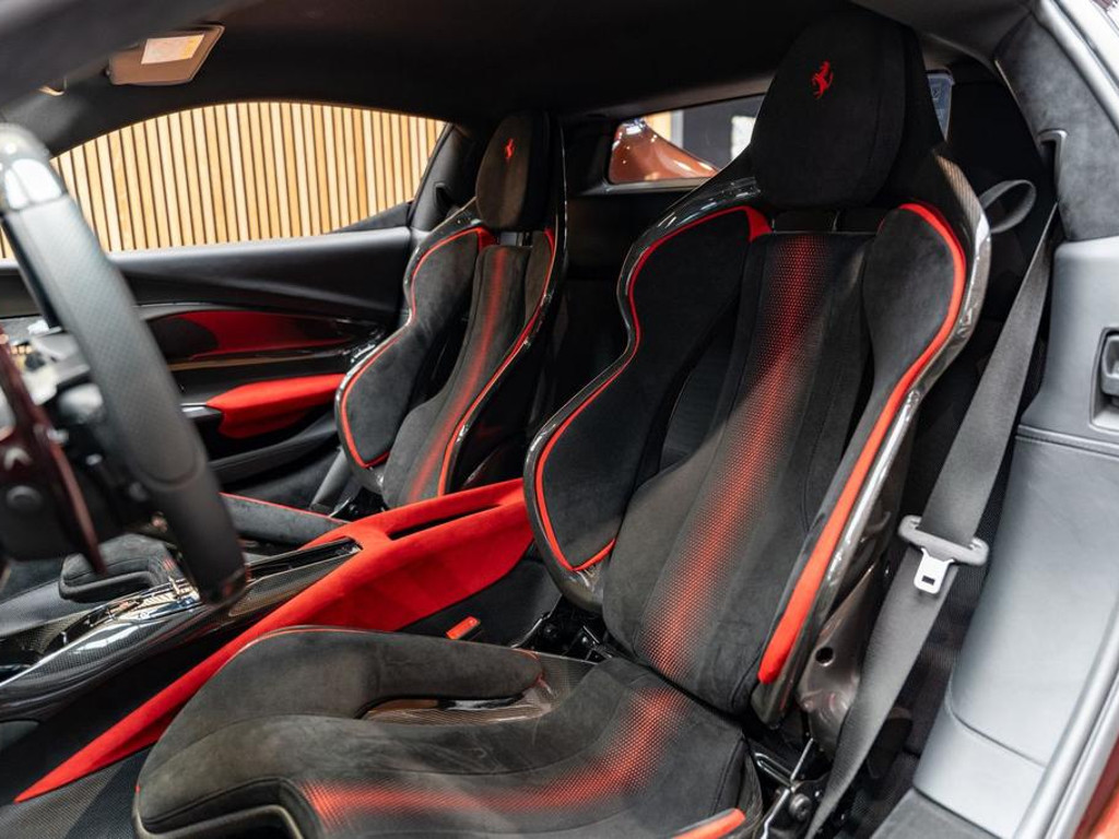 Ferrari 296