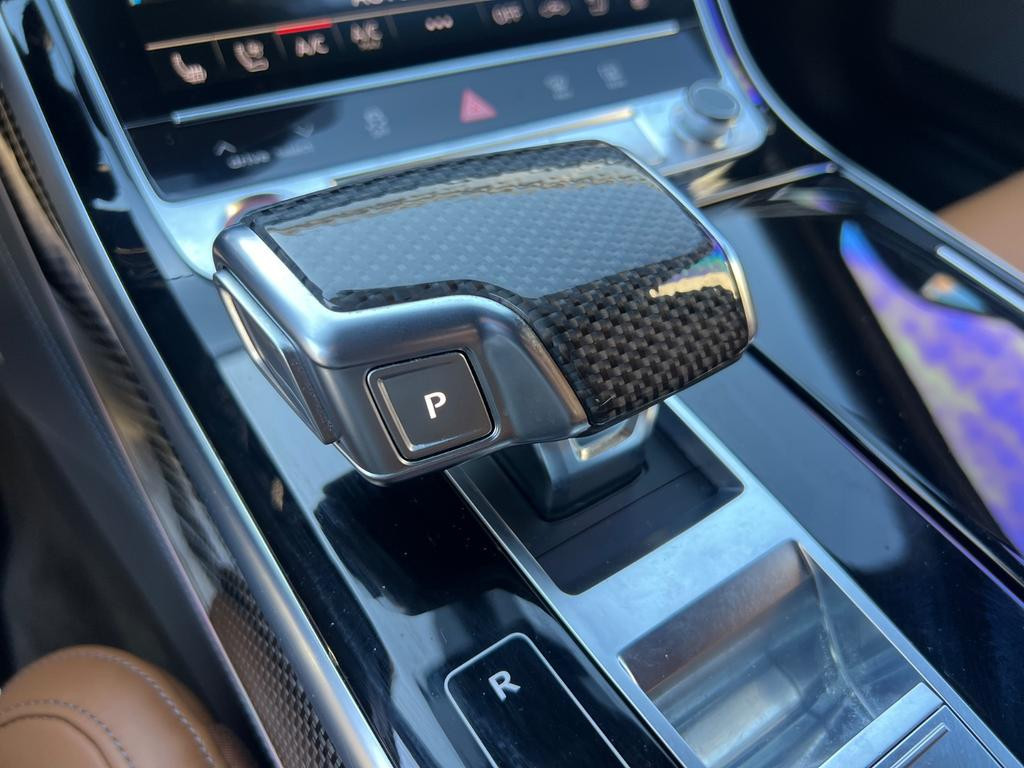 Audi S8