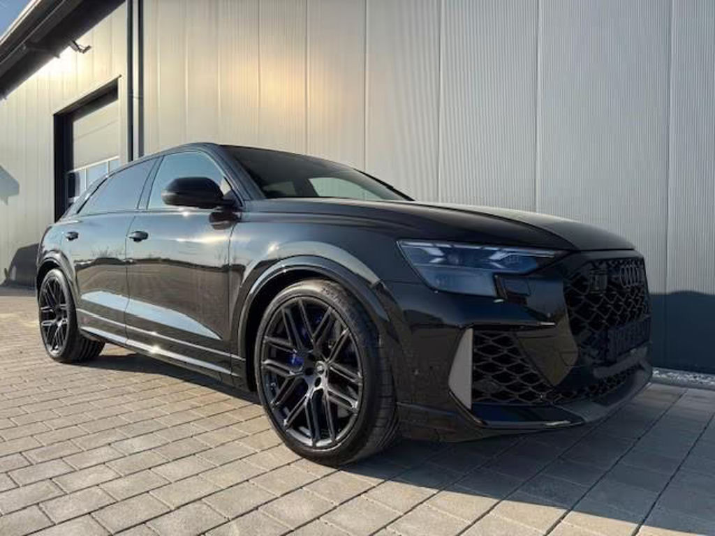 Audi RS Q8 Performance