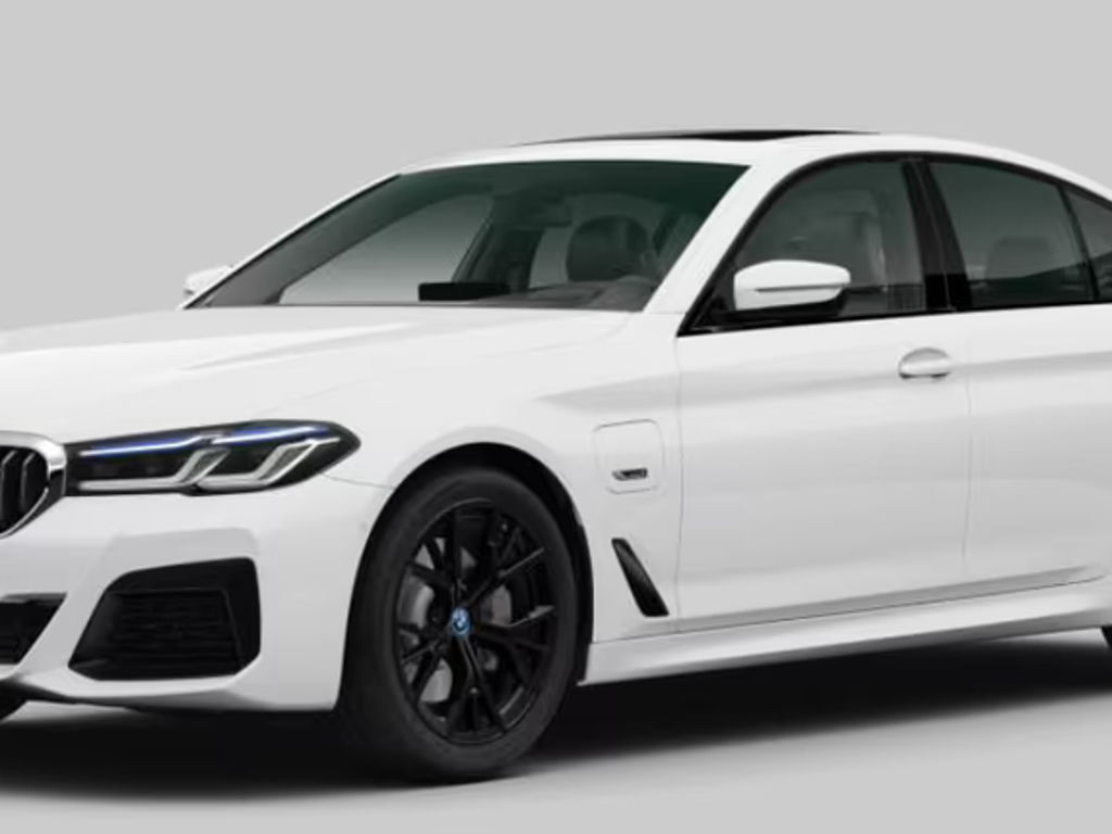 BMW 5 Serie 545 M-Sport xDrive Sedan 545e