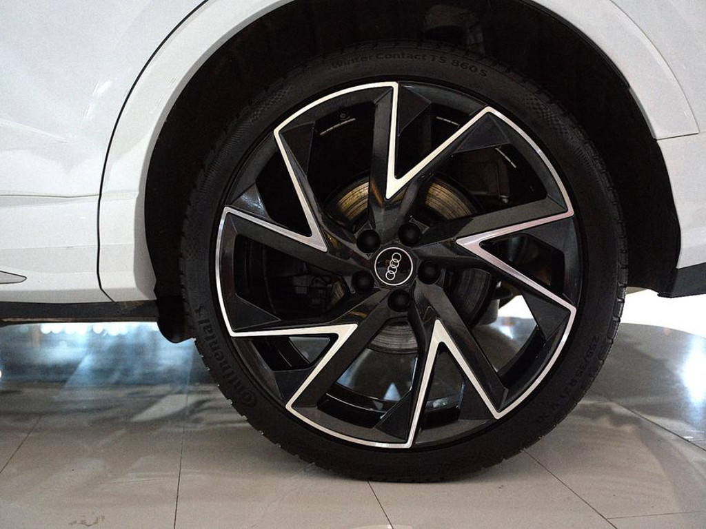 Audi RS Q3