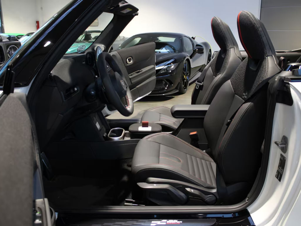 Mini John Cooper Works Cabrio