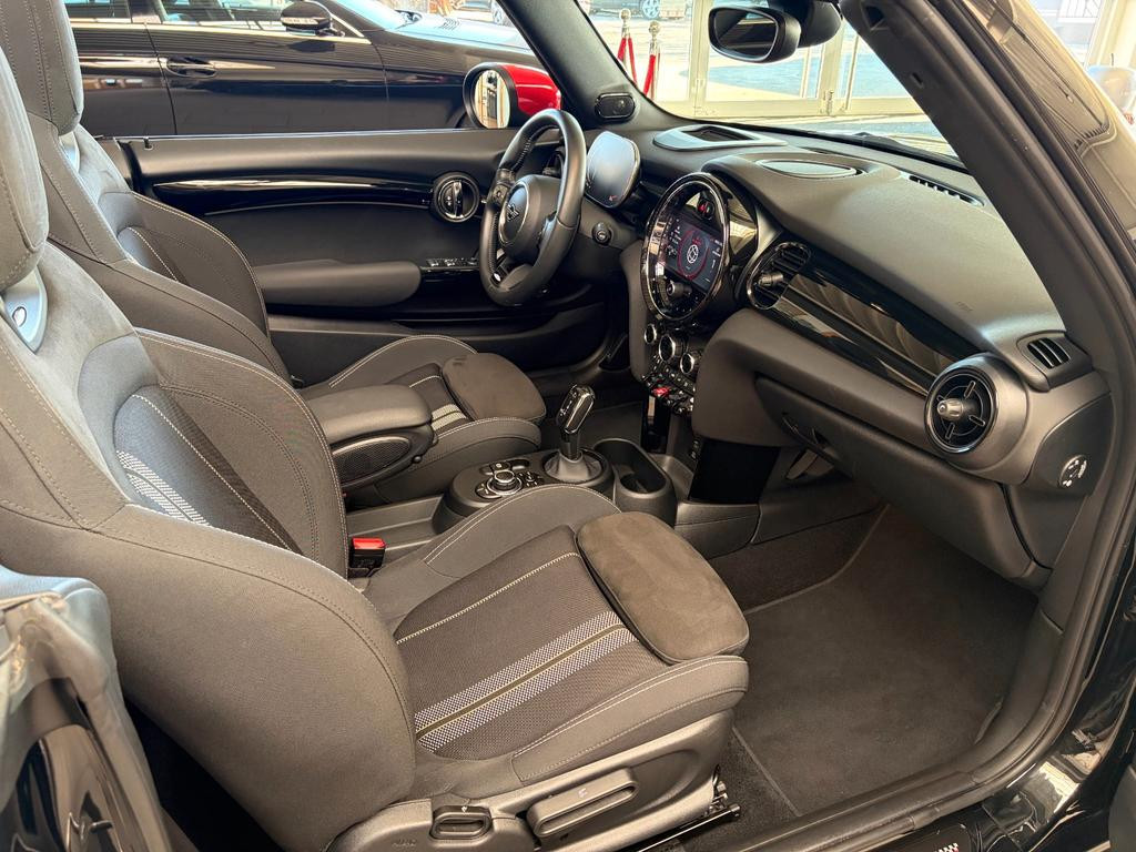Mini John Cooper Works Cabrio