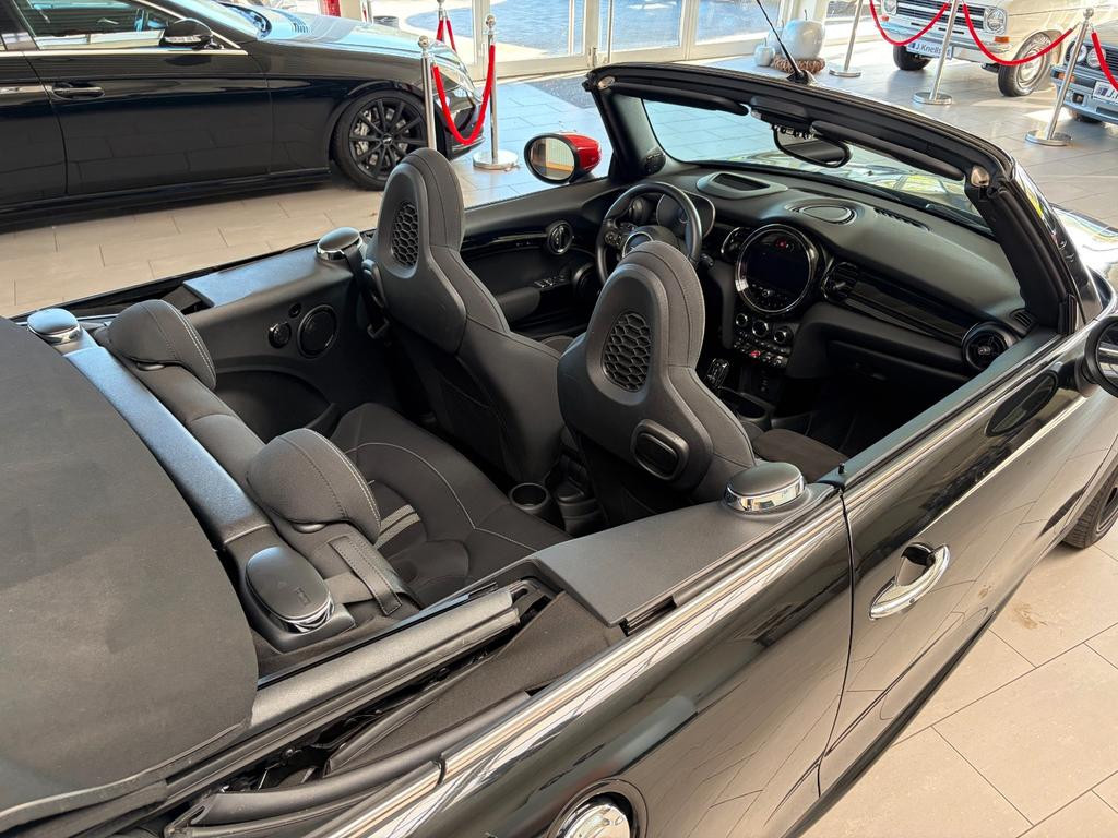 Mini John Cooper Works Cabrio