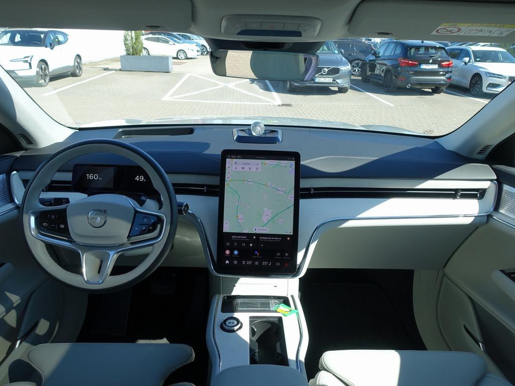 Volvo EX90