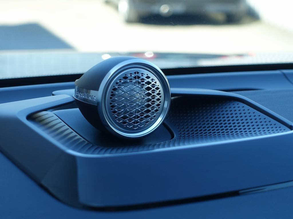 Volvo EX90