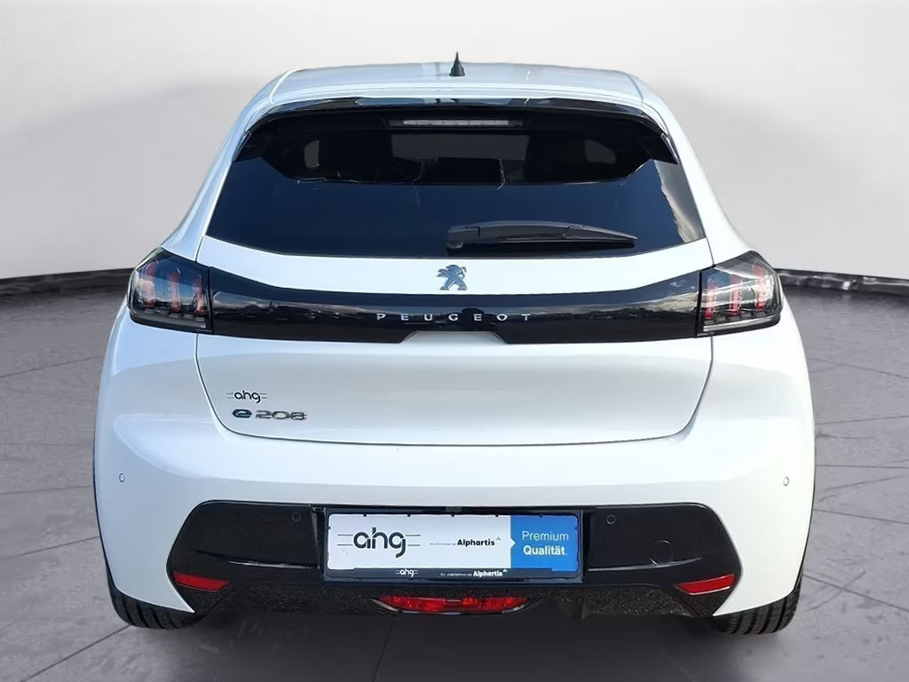 Peugeot e-208