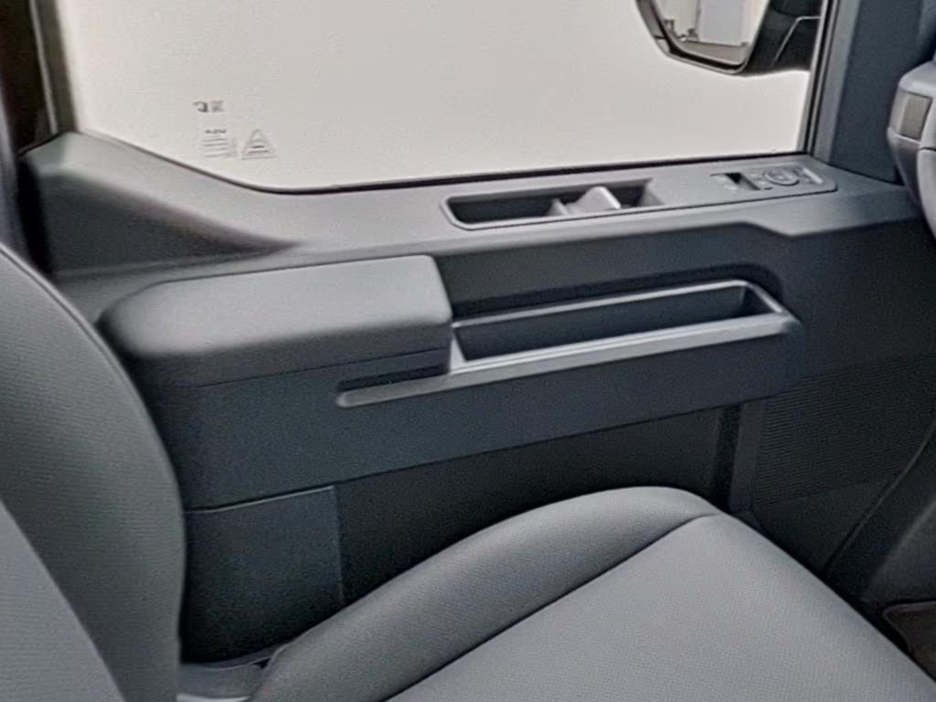 Kia PV5 Passenger
