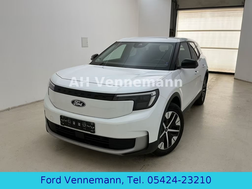 Ford Explorer AWD Extended range