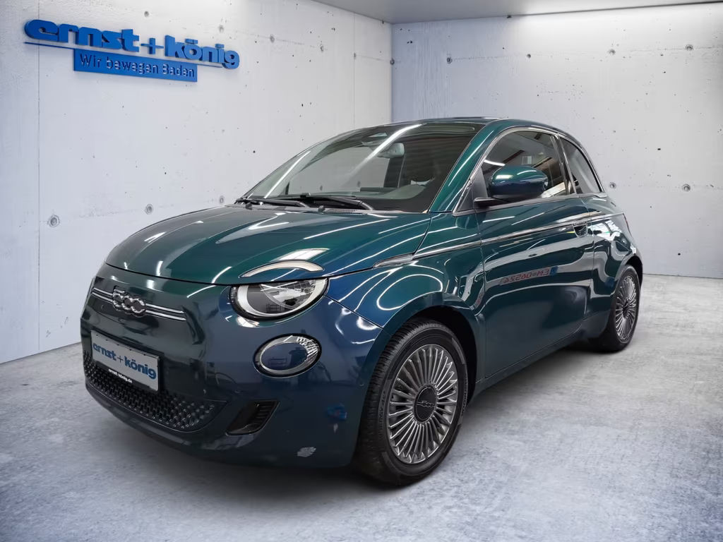 Fiat 500e Alu SHZ RFK MFL Apple CarPlay
