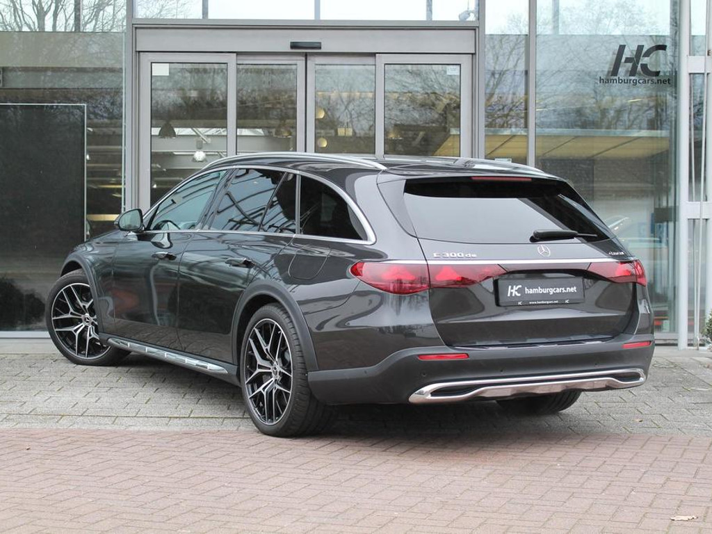 Mercedes-Benz E-Klasse E 300 4MATIC Estate E 300 de