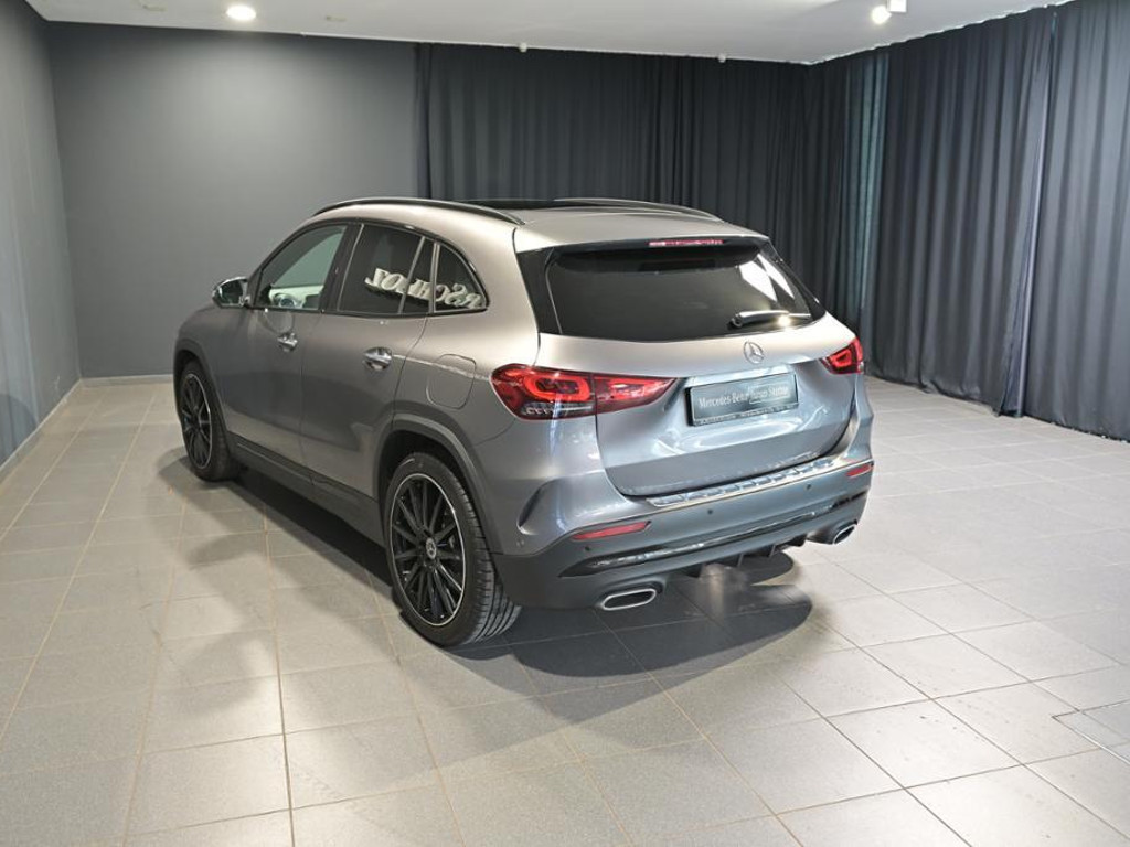 Mercedes-Benz GLA-Klasse