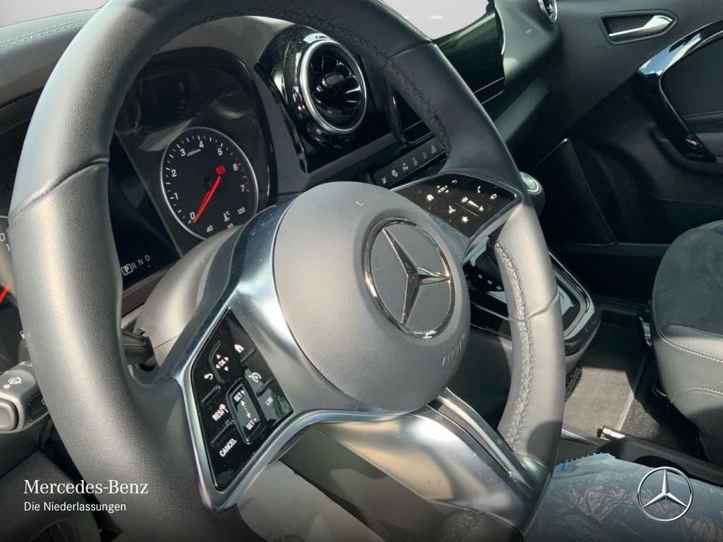 Mercedes-Benz T 180