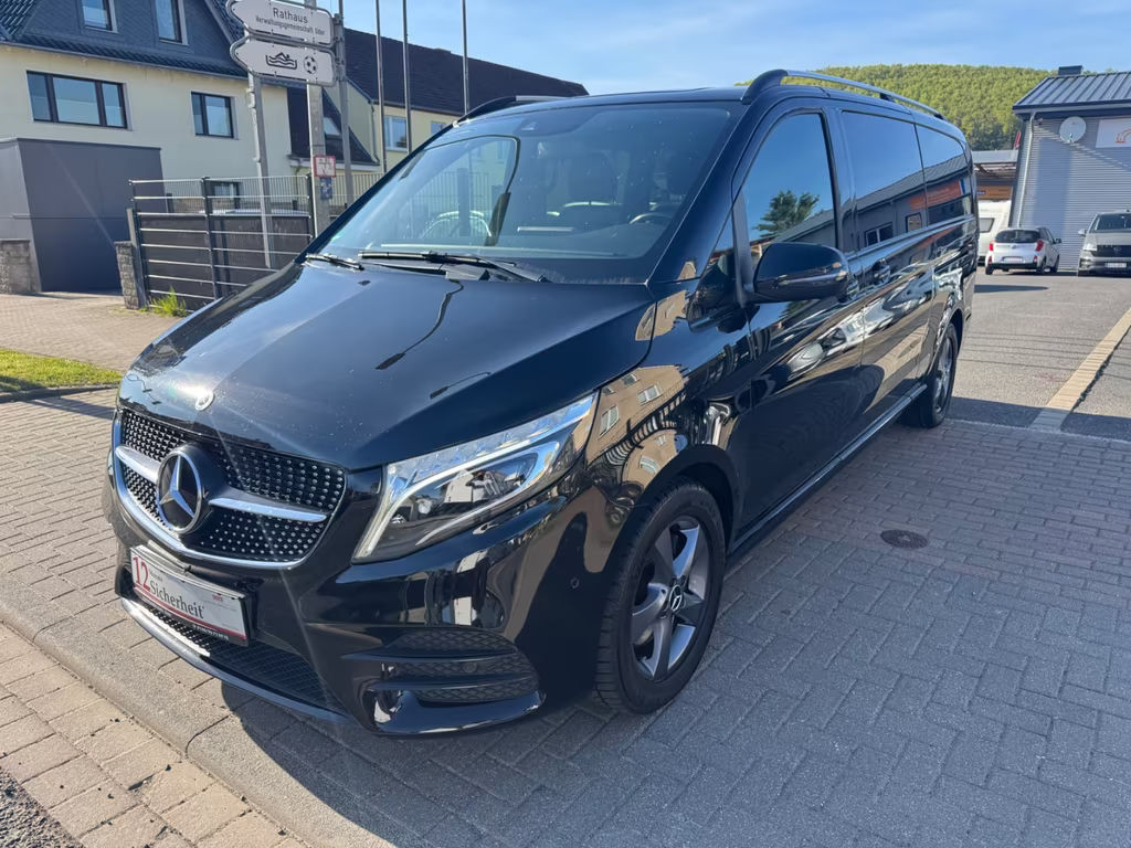 Mercedes-Benz V-Klasse V 220 AMG Line