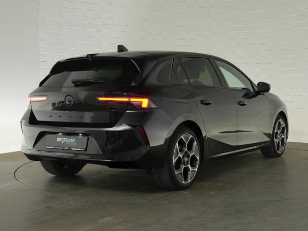 Opel Astra Grand Sport GS-Line